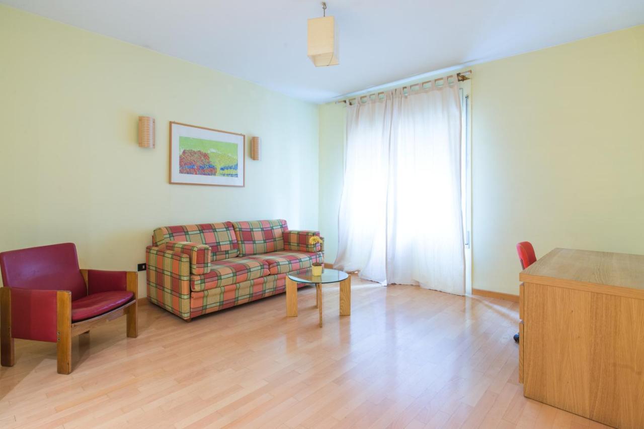 Residence Chiatamone 53 Napoli Esterno foto
